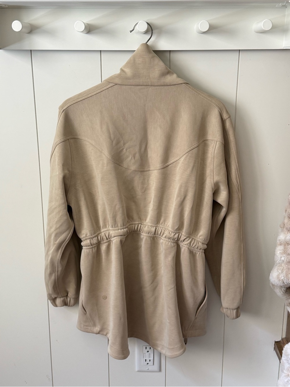 LuluLemon Cinch-Waist Softstreme Jacket